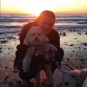 Meet your Posher, Brooke